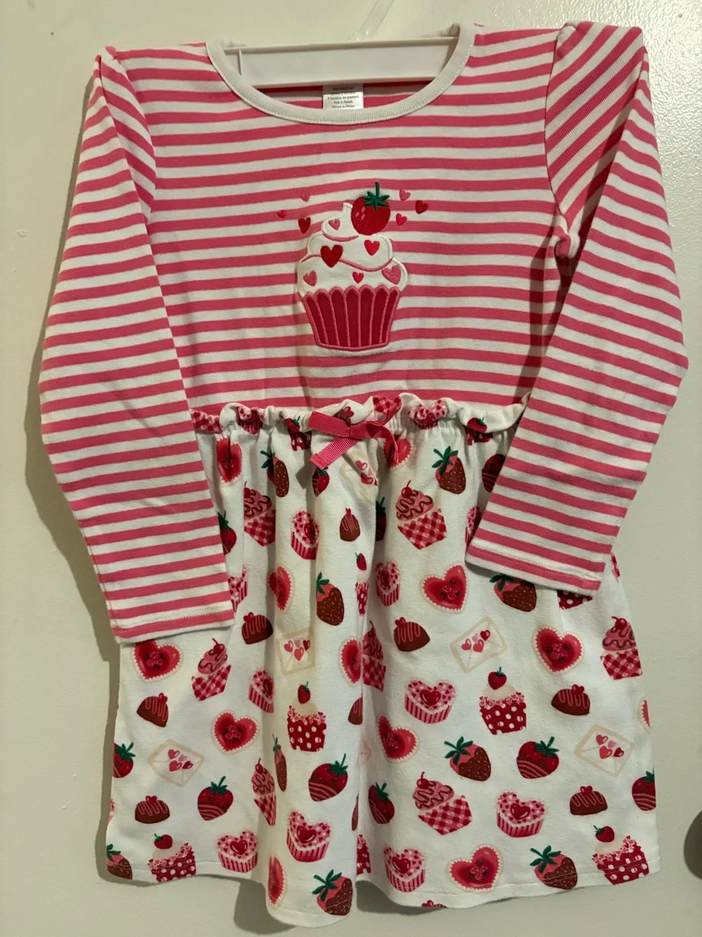 Gymboree Girls' Long Sleeve Strawberry Fit and Flare Dress size 6